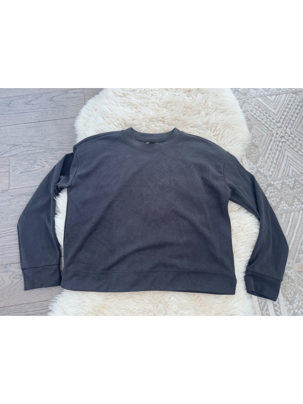 Athleta Long Sleeve Top- Grey
